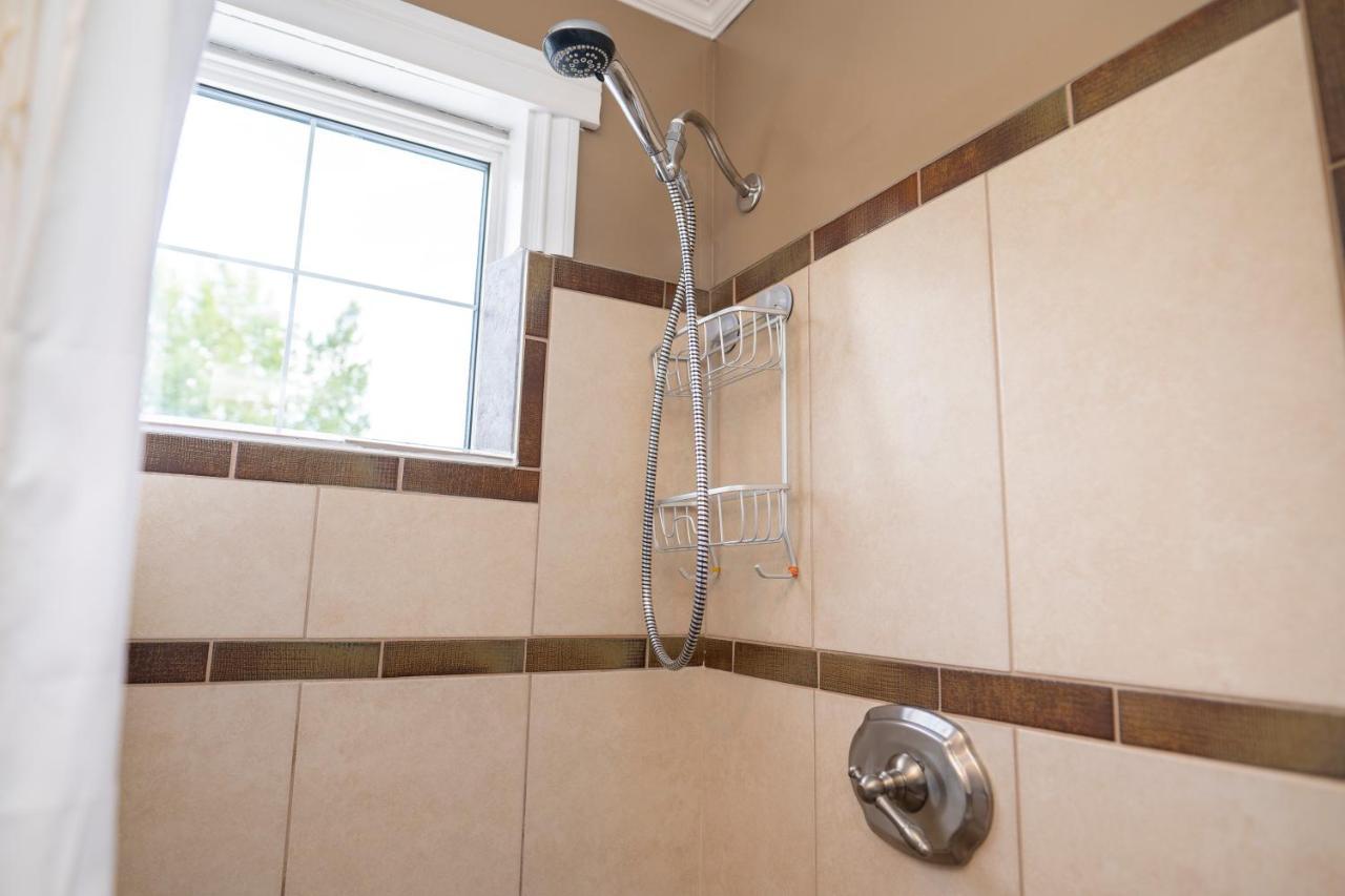 Downtown Whitehorse Apartment In Old Town מראה חיצוני תמונה